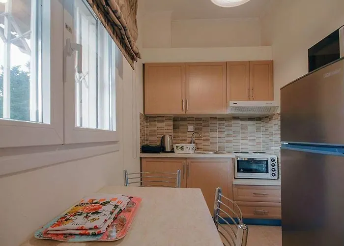 Bella De Lux Apts Aparthotel 4*
