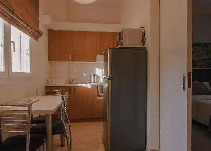 Aparthotel Bella De Lux Apts 4*