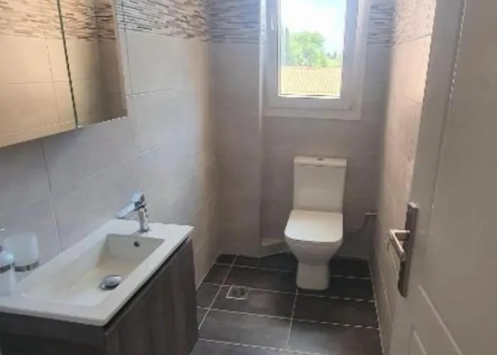 Aparthotel Bella De Lux Apts 4*