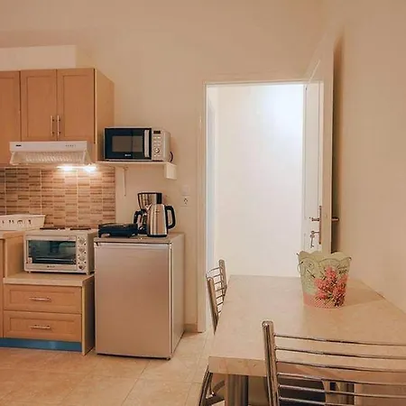 Bella De Lux Apts 4* Ipsos