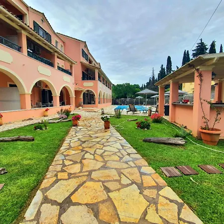 Bella De Lux Apts 4*