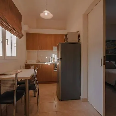 Aparthotel Bella De Lux Apts 4*