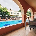 Bella De Lux Apts Ýpsos