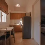 Bella De Lux Apts 4*