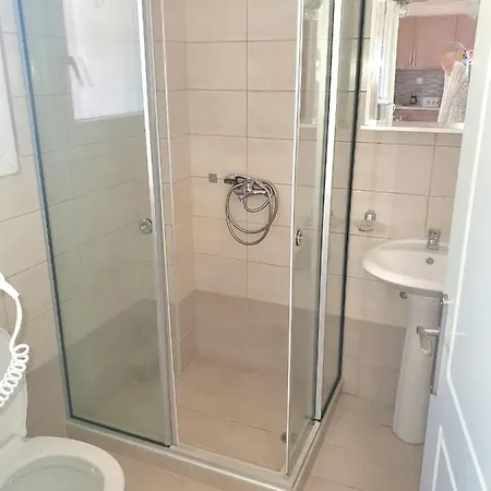 Bella De Lux Apts 公寓式酒店 阿普索斯