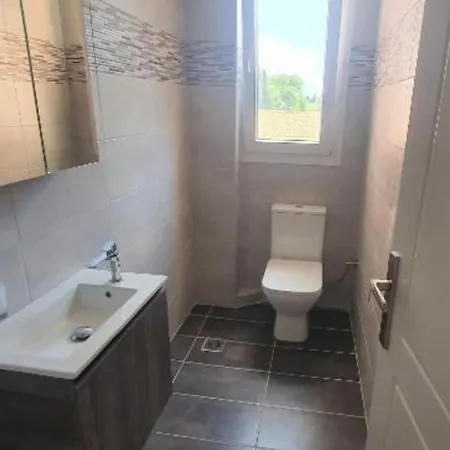 公寓式酒店 Bella De Lux Apts 4*